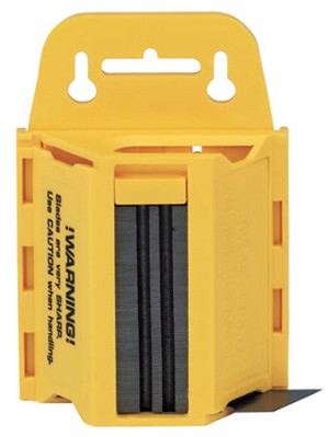 UTILITY BLADES IN DISPENSER